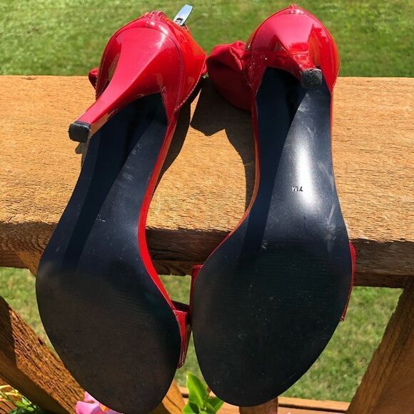 Marc Fisher red patent leather zip back pumps heel - Picture 5 of 9